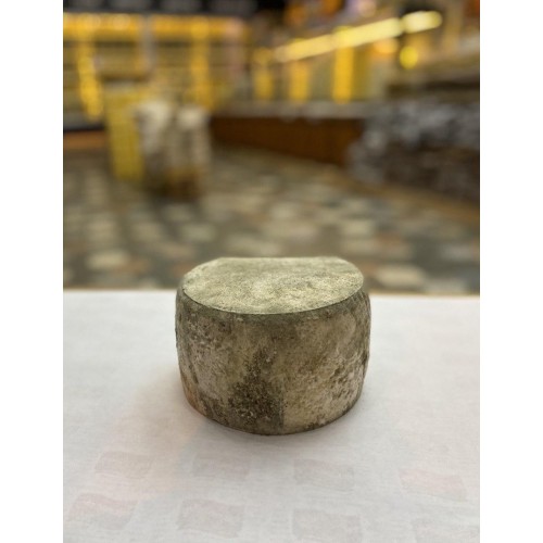 Eski kaşar peyniri 1600,1800 arası kg